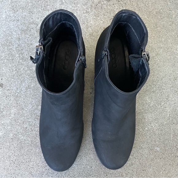 Ecco Suede Ankle Boots - Picture 5 of 5